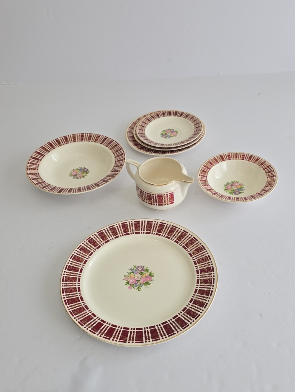 Vintage Homer Laughlin Piccadilly 7 Pc Set USA